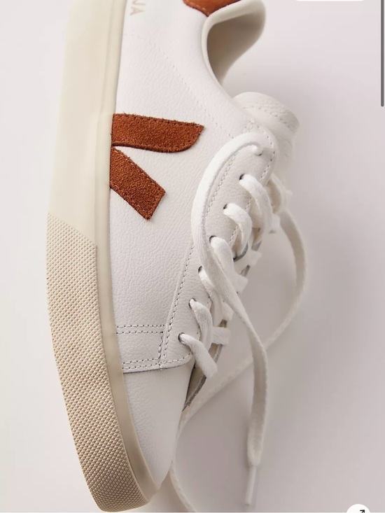 Veja Shoes - Veja Campo sneakers in white and cognac leather US 8 EU:39